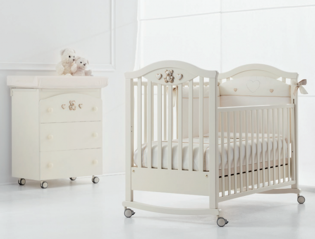 Кроватка Erbesi Amour (Амур) слоновая кость (Ivory) Кроватка Erbesi Amour (Амур) слоновая кость (Ivory)