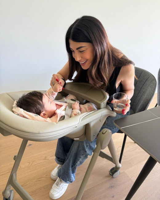 Стул для кормления Peg Perego Living True Black Стул для кормления Peg Perego Living True Black