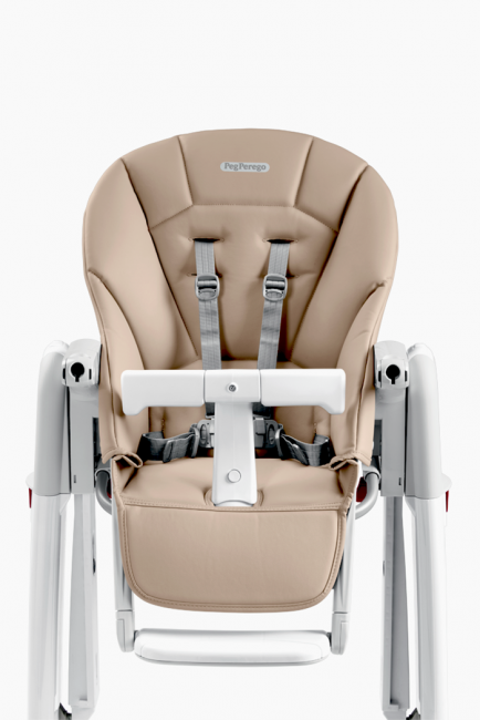 Стул для кормления Peg Perego Tatamia Noce 2023 new Стул для кормления Peg Perego Tatamia Noce 2023 new