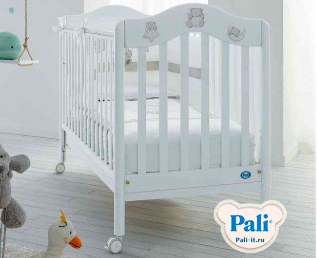 Pali_lettino_ariel_white.jpg Pali_lettino_ariel_white.jpg