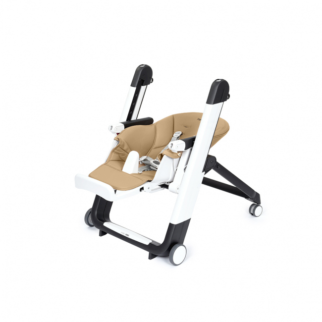 Стул для кормления Peg Perego Siesta Follow Me Noce (темный бежевый) Стул для кормления Peg Perego Siesta Follow Me Noce (темный бежевый)