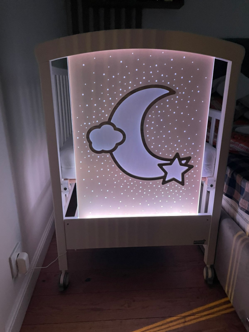 Кроватка Erbesi Moon (Мун) белый (White) Кроватка Erbesi Moon (Мун) белый (White)