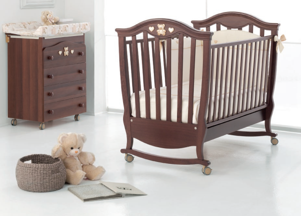 Кроватка Erbesi Brigette (Бриджит) античный орех (noce anticato)