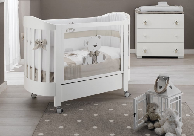 Кроватка Erbesi Ovale Tato (Тато овал) белый (white) матрас в комплекте Кроватка Erbesi Ovale Tato (Тато овал) белый (white) матрас в комплекте