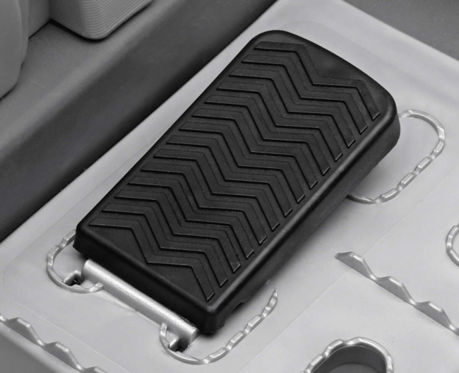 Детский электромобиль Peg Perego Polaris Sportsman Pro Citrus Детский электромобиль Peg Perego Polaris Sportsman Pro Citrus